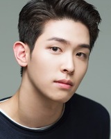 Lee Si-woo