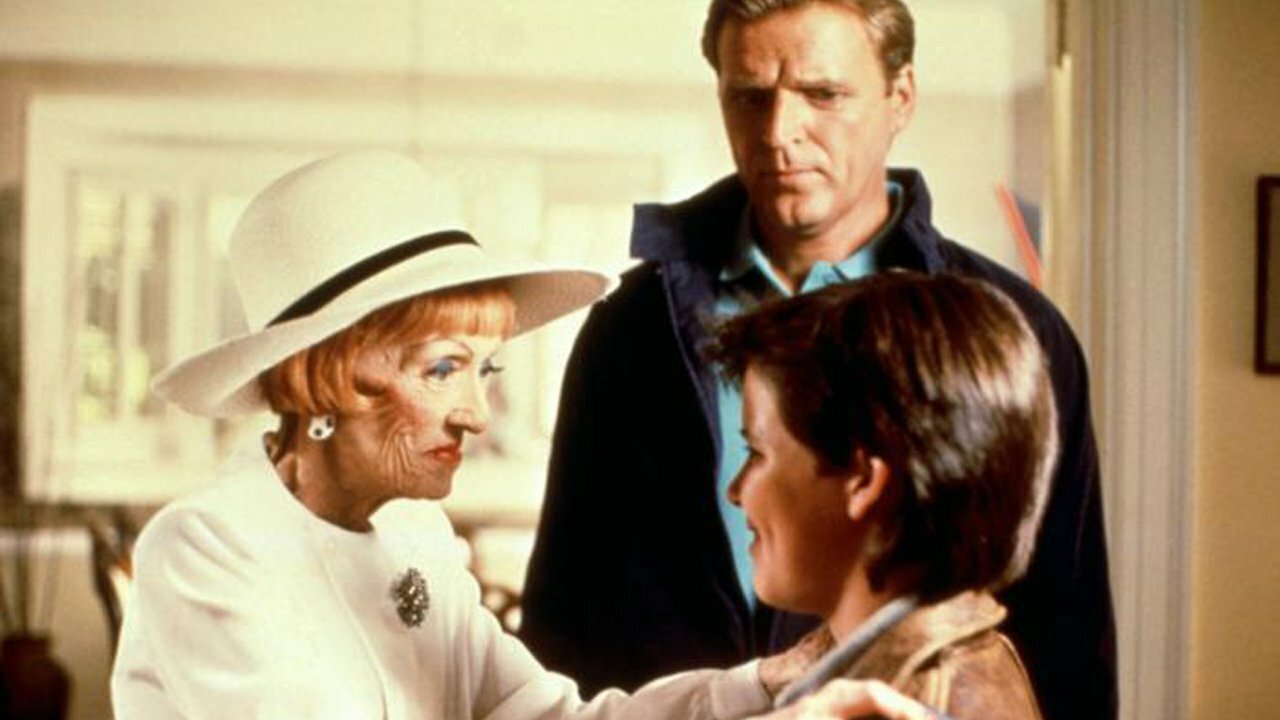 Ma belle-mère est une sorcière, un film de 1989 - Vodkaster - Ma Belle Mère Est Une Sorcière