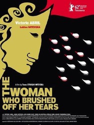 The Woman Who Brushed Off Her Tears