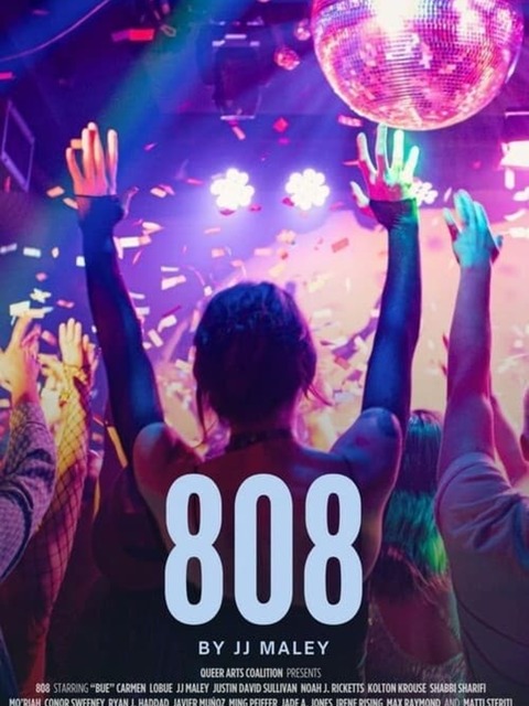 808